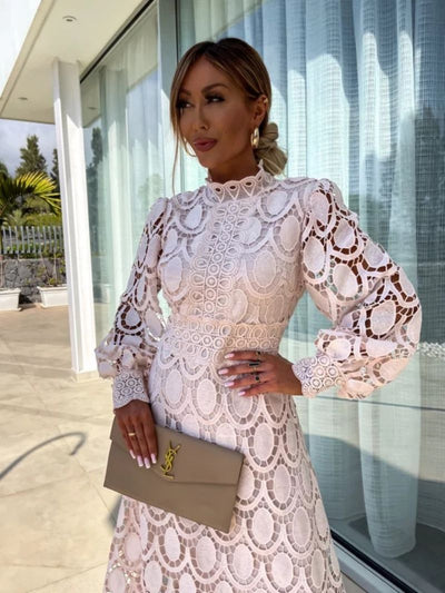 Juna | Elegant Lace Maxi Dress