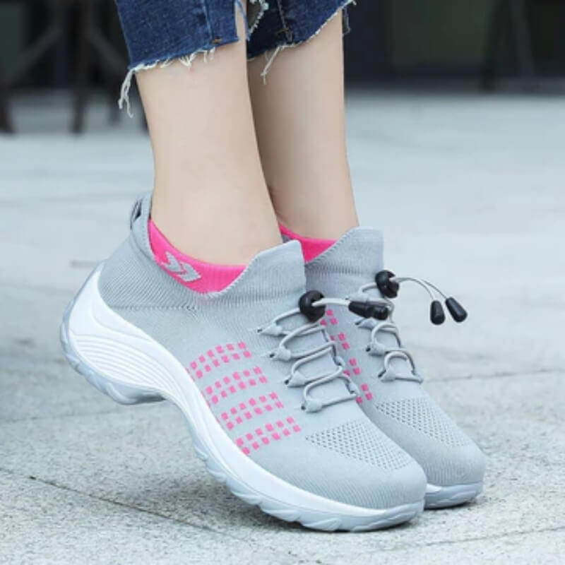 LARA ComfySteps™ - The best orthopedic shoes for women