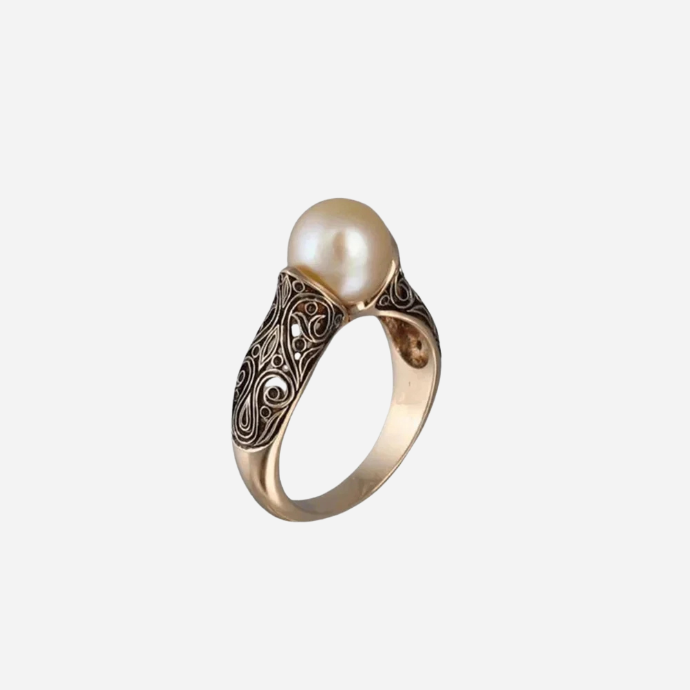Felicity | Vintage Gold Pearl Ring