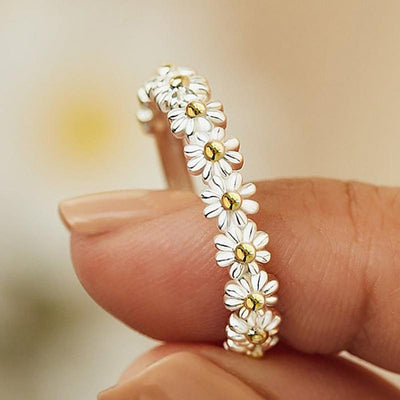 Adjustable Silver Daisy Ring Handcrafted