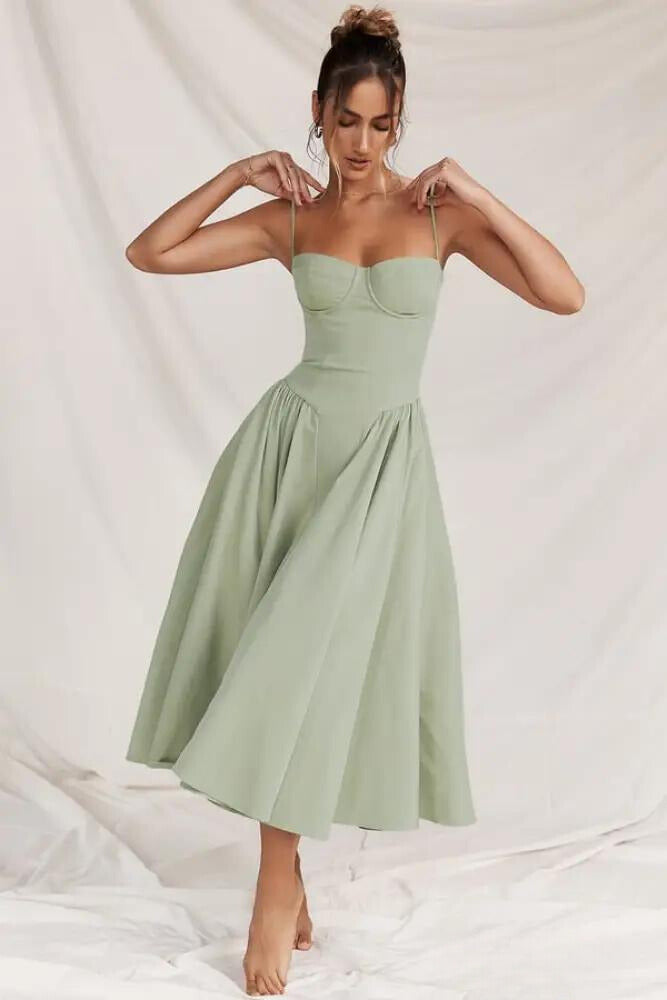 Omnia™ | Sleeveless Midi Dress with Corset Fit