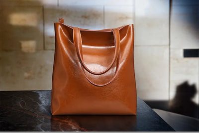 diana™ – classic tote bag in leather look