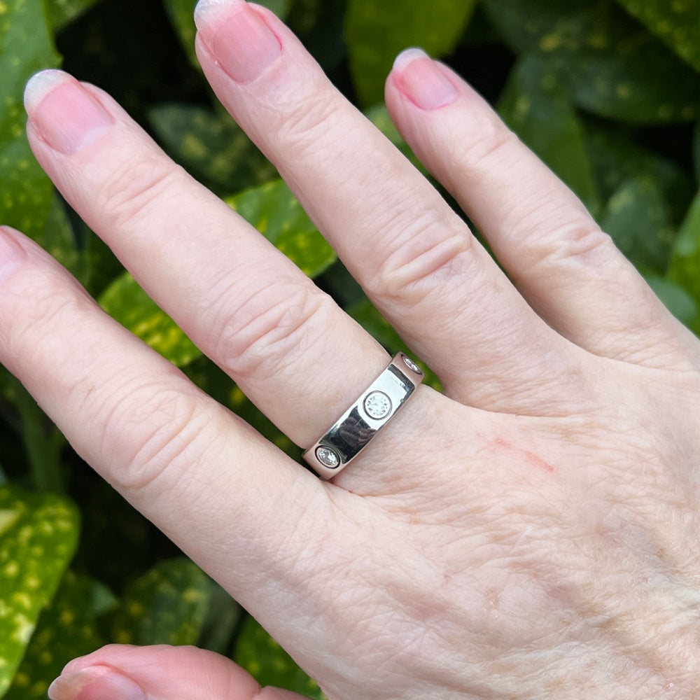 ETERNITY RING | SILVER