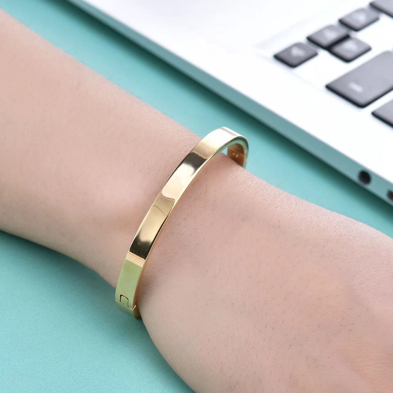 Nadina Valerio Bracelet | 16k Gold