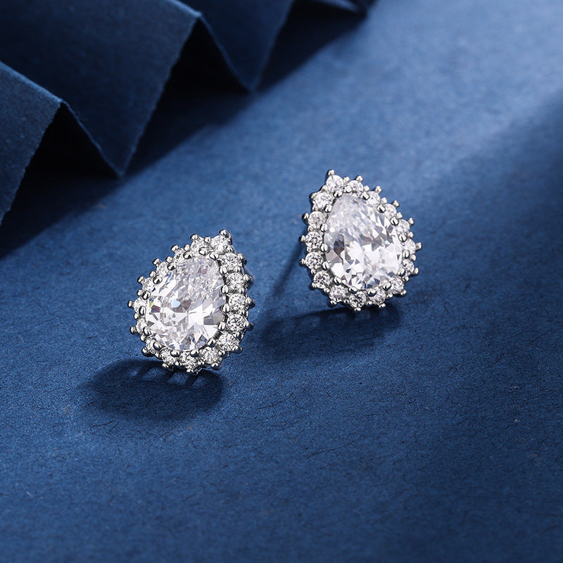 Aria Tear-Shaped White Set | 16k White Gold