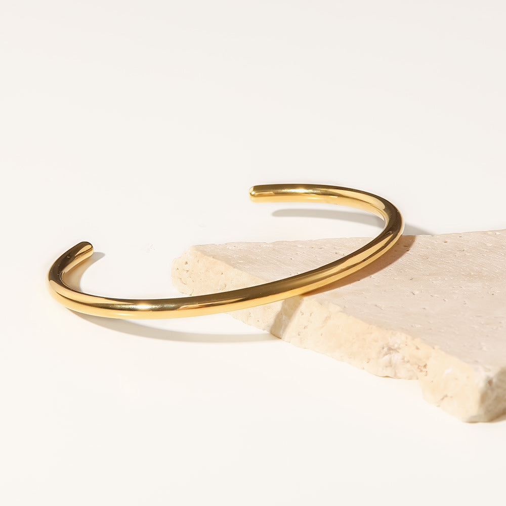 Ara Gold Armring