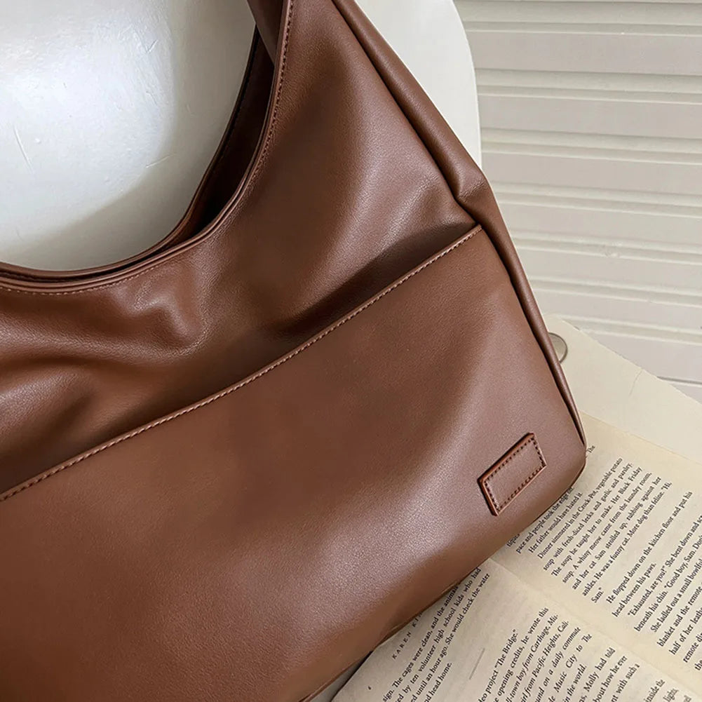 liv™ – casual hobo bag in leather look