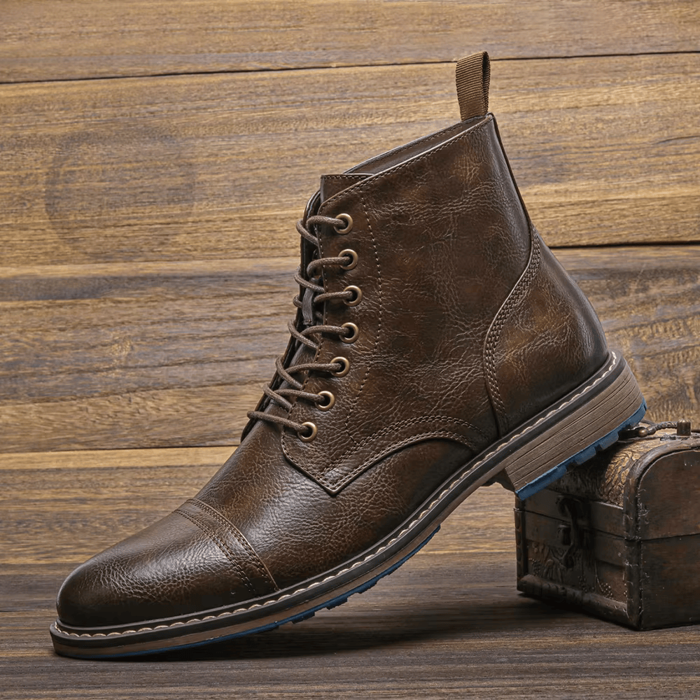 Conor | Leather Ankle Boots in Trendy Design