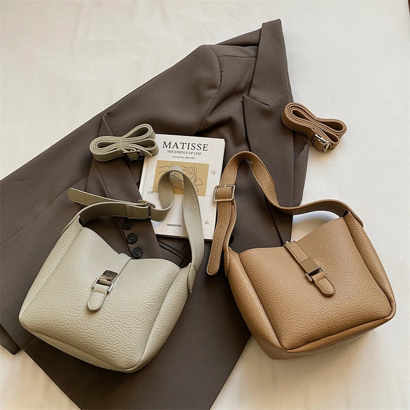 iris™ – modern bucket bag in leather look