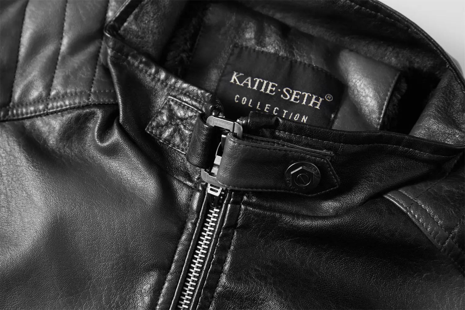 Tobias™ Rust – Red-brown motorcycle jacket with patch details