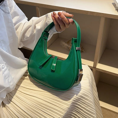 bella™ – vintage half-moon shoulder bag