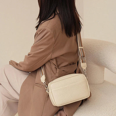 nora™ – practical cream-colored everyday bag
