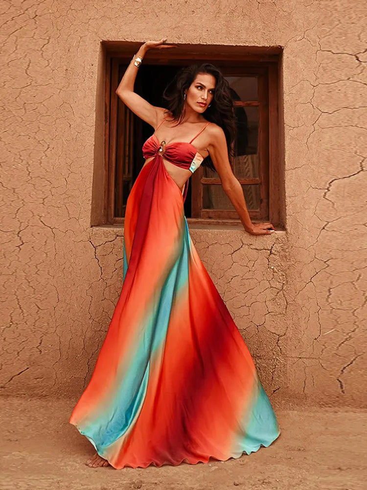 Rosea Timeless Maxi Dress with a Fitted Cut