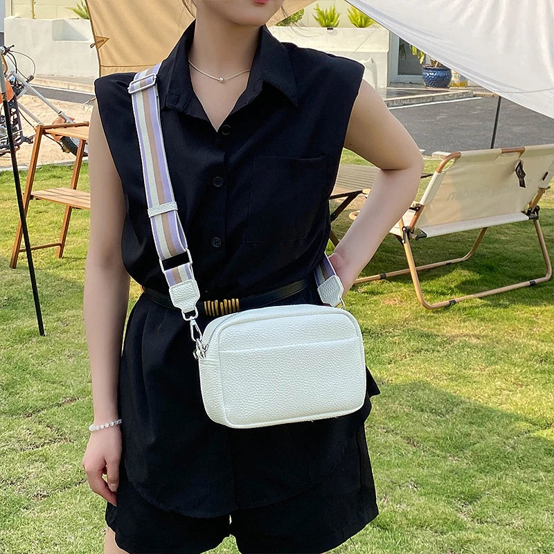 nora™ – practical cream-colored everyday bag