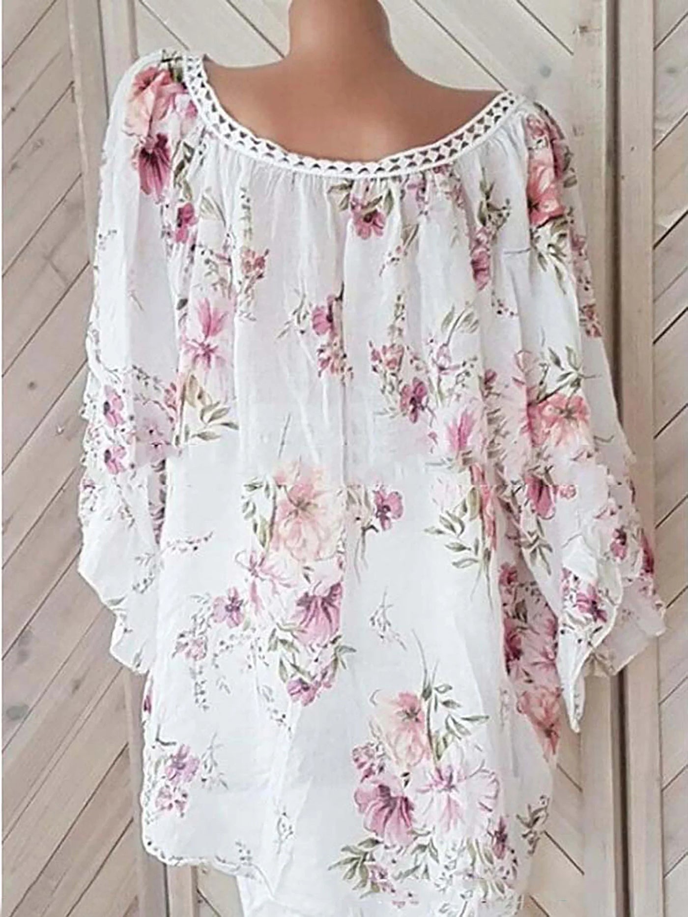 Flower Print Linen Blouse with Lace Closure | Olsen & Olsen™