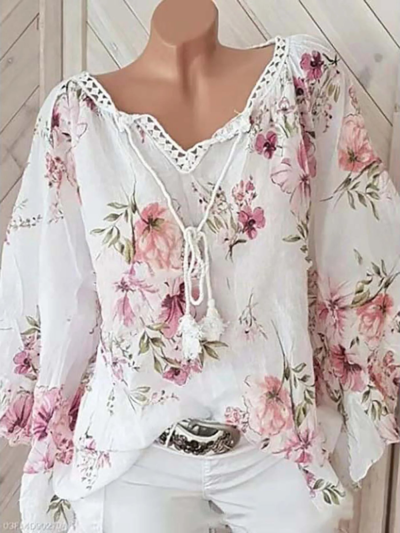 Flower Print Linen Blouse with Lace Closure | Olsen & Olsen™