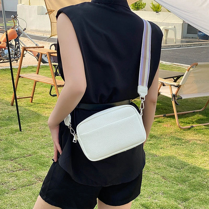 nora™ – practical cream-colored everyday bag