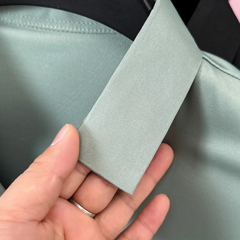 Prestigio™ White Elegant