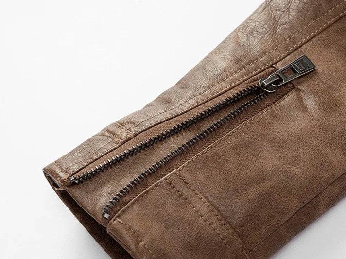 Frederik™ Raw – Brown leather jacket with vintage structure and broad shoulders