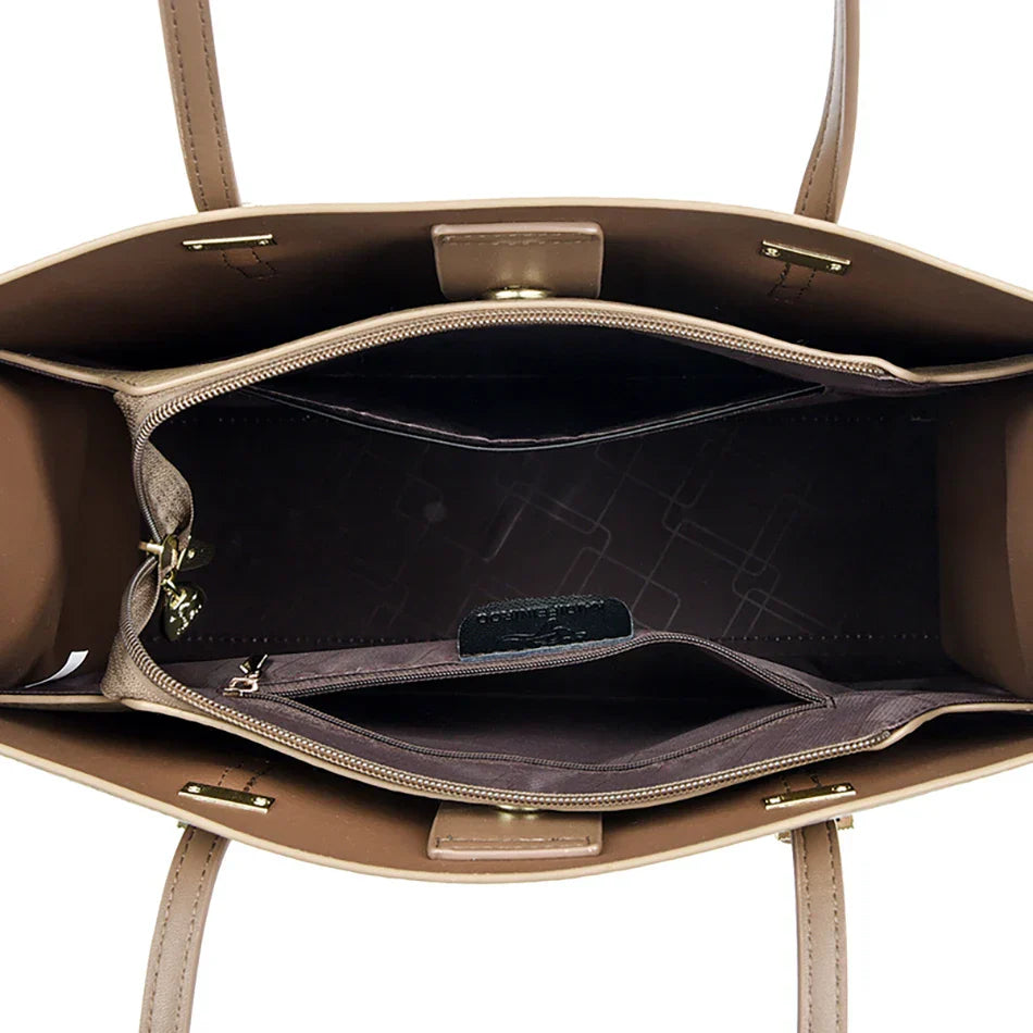 liva™ – spacious everyday bag in leather look