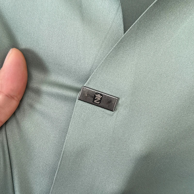 Prestigio™ White Elegant