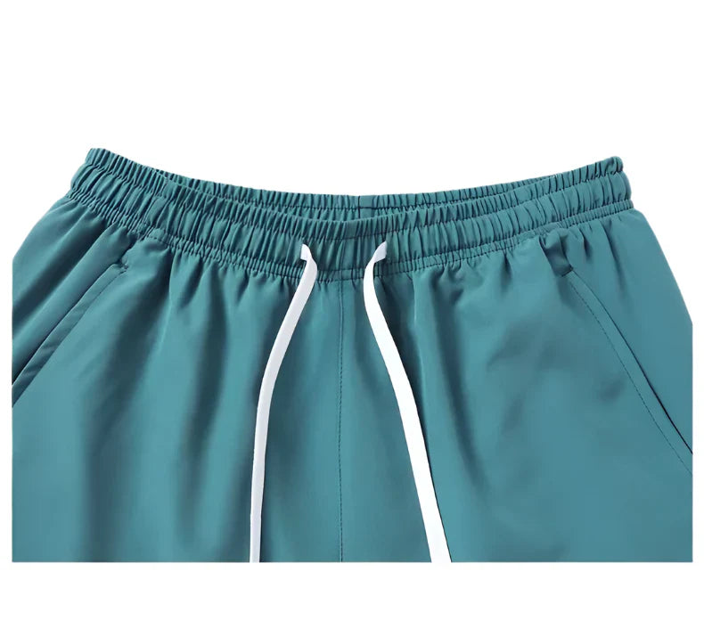 BEACHSIDE FITNESS SHORTS - LIGHT SUMMER SWEAT SHORTS FOR MEN WITH POCKETS