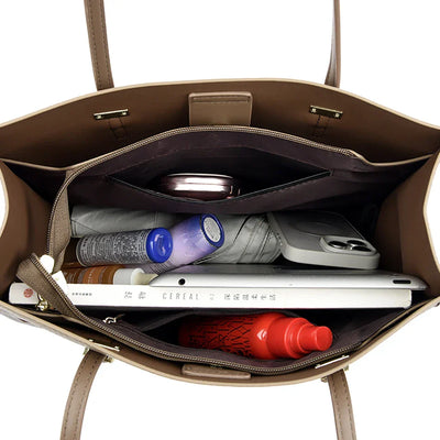 liva™ – spacious everyday bag in leather look