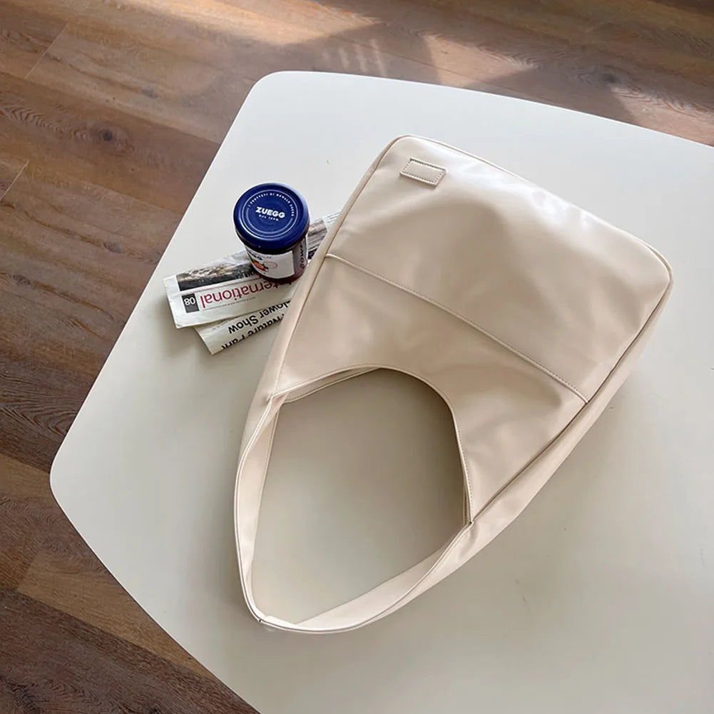 liv™ – casual hobo bag in leather look