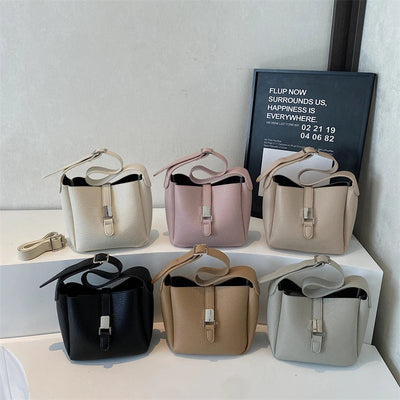 iris™ – modern bucket bag in leather look