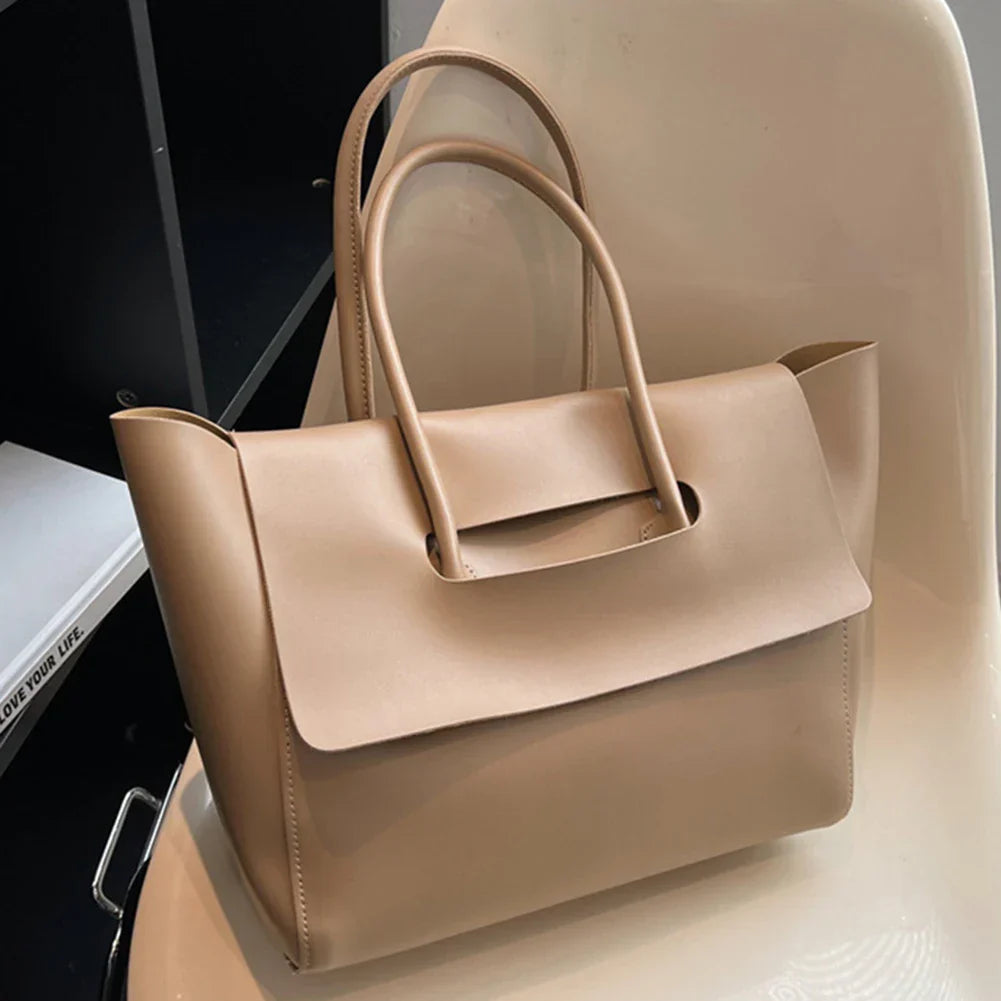 tova™ – minimalist shoulder bag in faux leather