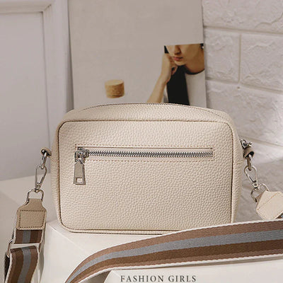 nora™ – practical cream-colored everyday bag