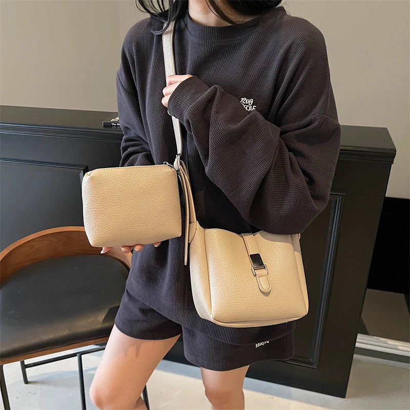 iris™ – modern bucket bag in leather look