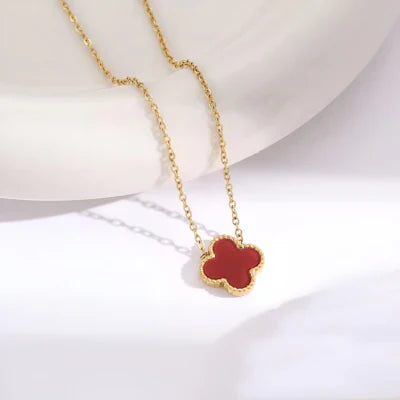 CLOVER LEAF NECKLACE | RED