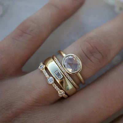 Lilla | Vintage Gold and Zirconium Ring